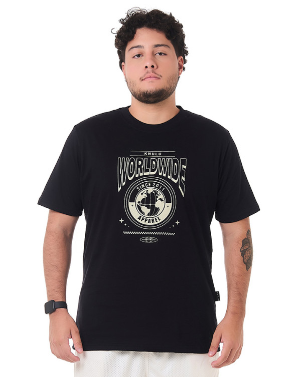 Camiseta Classic World Preto Knulu