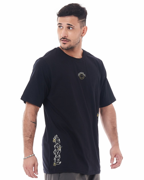 Camiseta Classic Smile Preto Knulu