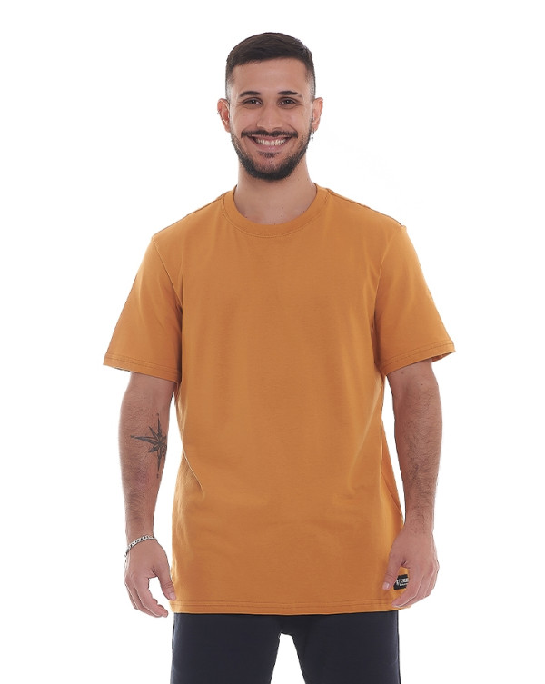 Camiseta Regular Fit Basic Color Amarelo Ouro Knulu