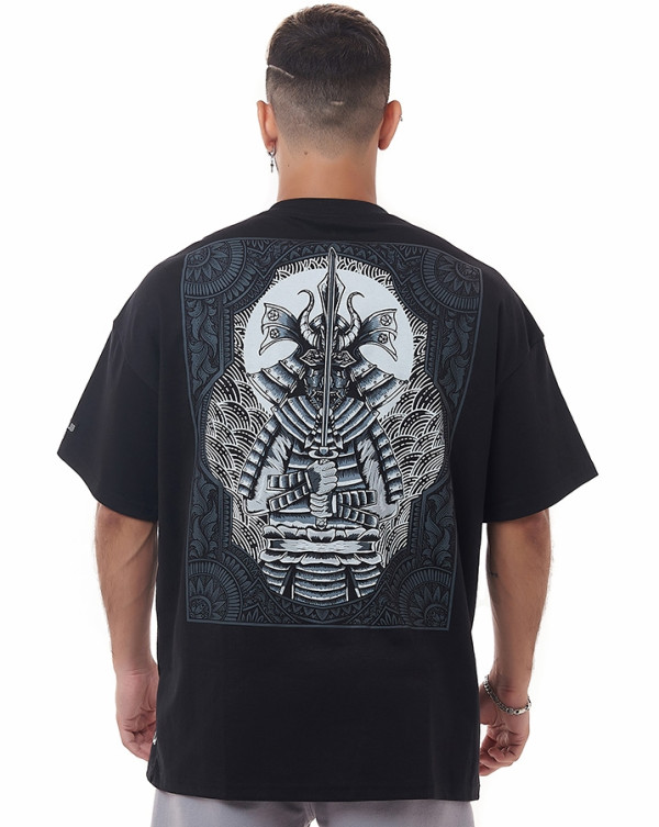 Camiseta Oversized Samurai Preto Knulu