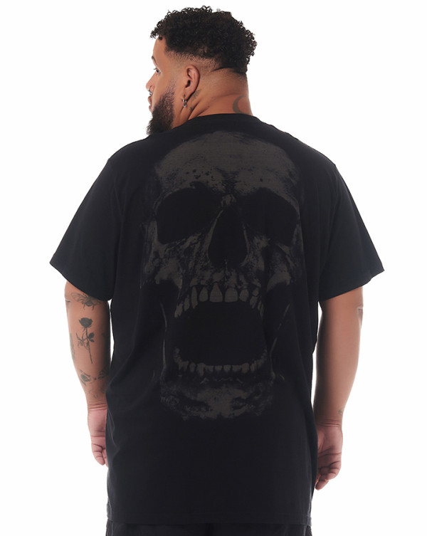 Camiseta Classic Shadow Skull Preto Knulu