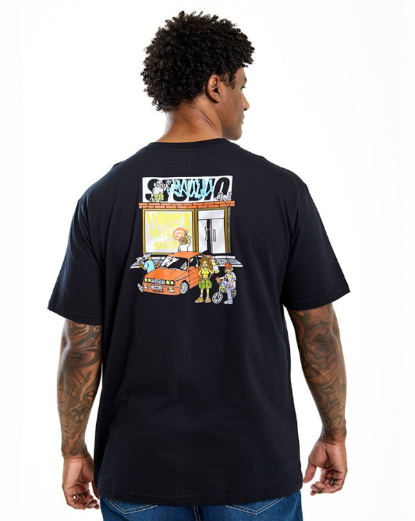 Camiseta Classic Studio Preto Knulu