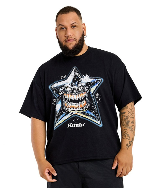 Camiseta Oversized Boxy Star Preto Knulu
