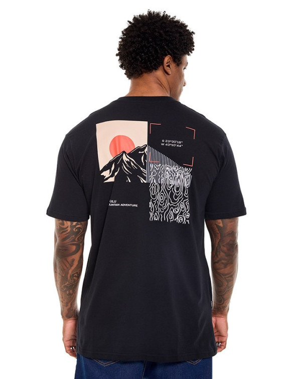 Camiseta Classic Mountain Sun Preto Knulu