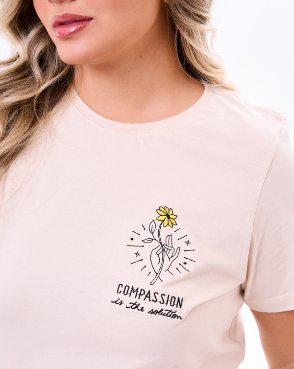 Camiseta Feminina Bordada Off White Knulu