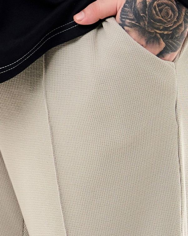 Bermuda Casual Malha Textura Square Nervura Cinza Knulu