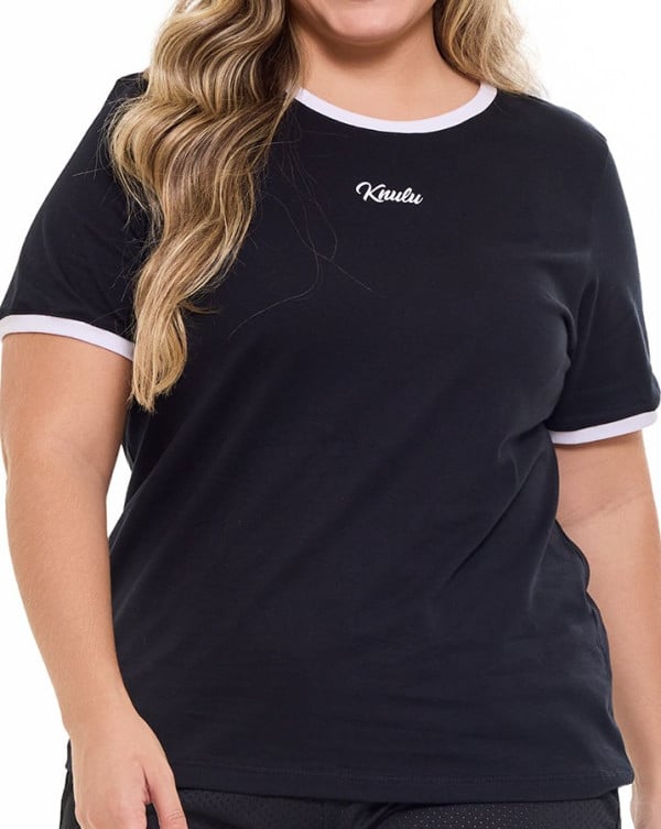 Camiseta Feminina Classic Retrô Algodão Premium Preto Knulu