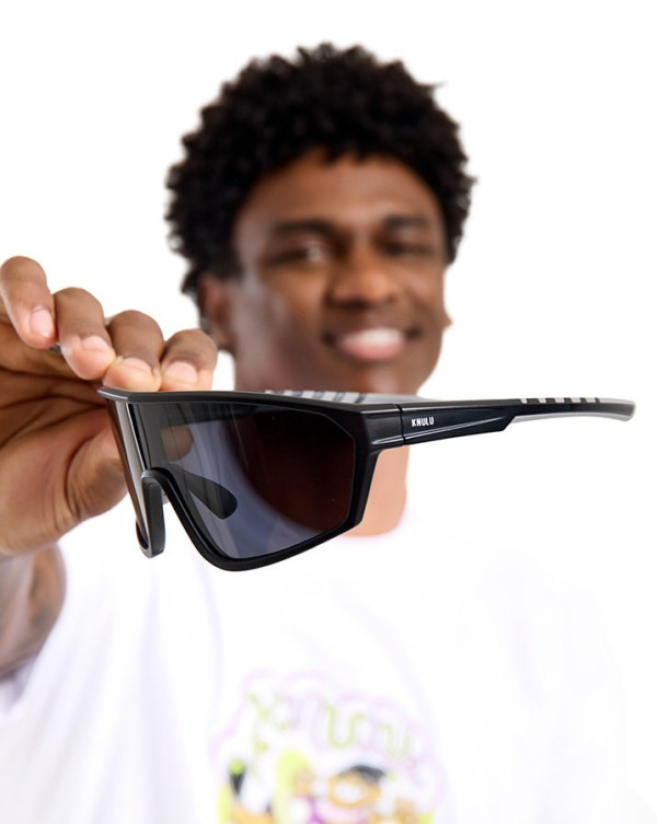 Óculos De Sol Explorer Lente Polarizada Escura Preto Knulu