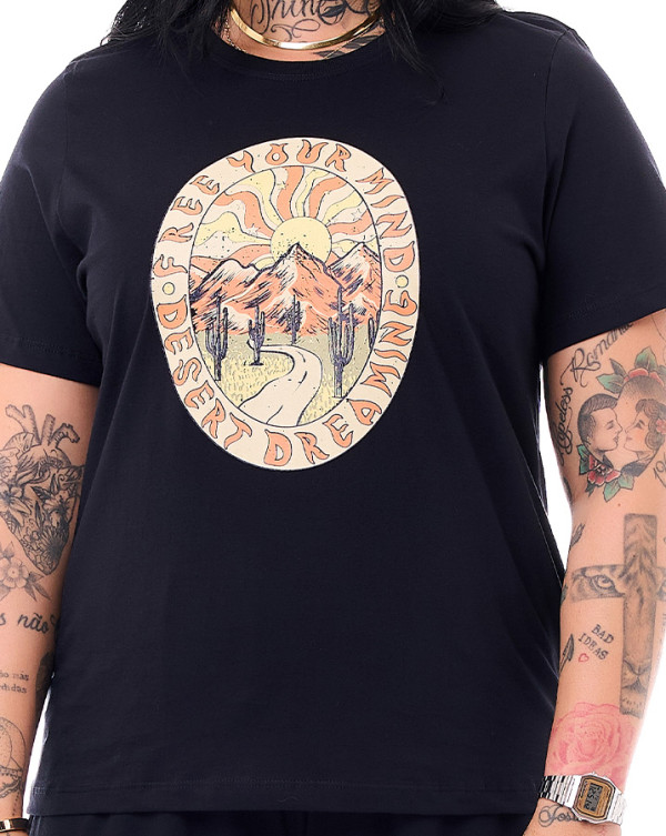 Camiseta Feminina Desert Sun Preto Knulu