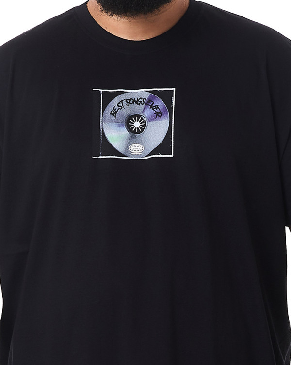 Camiseta Classic CD Case Preto Knulu