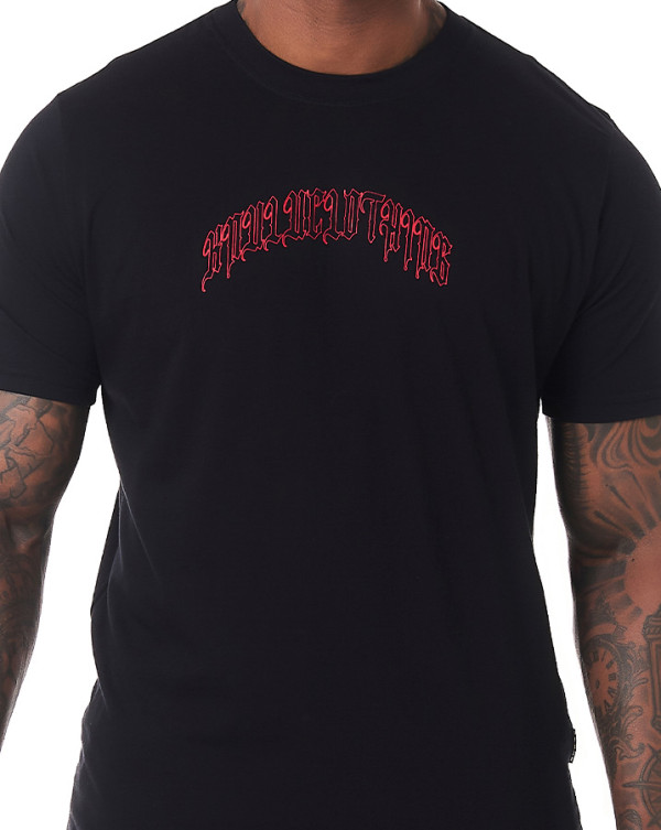 Camiseta Classic Gothic Logo Preto Knulu