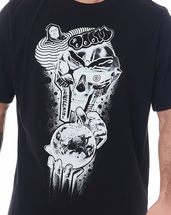 Camiseta Classic Doom Preto Knulu