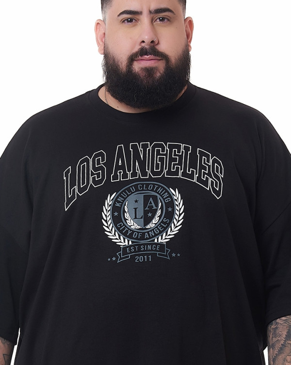 Camiseta Oversized Los Angeles Preto Knulu