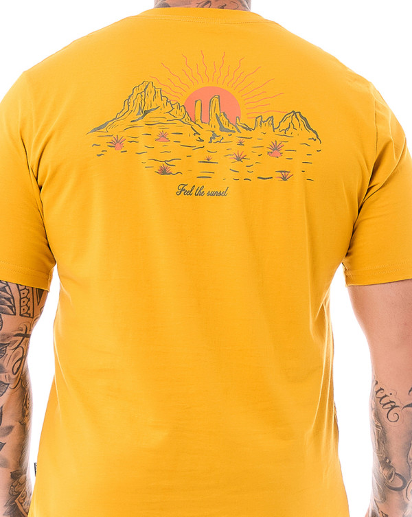 Camiseta Classic Sunset Amarelo Ouro Knulu
