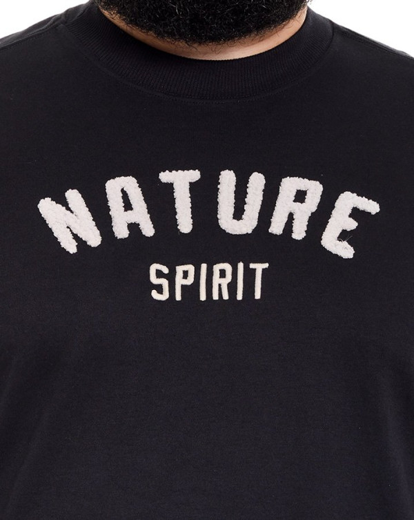Camiseta Oversized Boxy Nature Spirit Preto Knulu