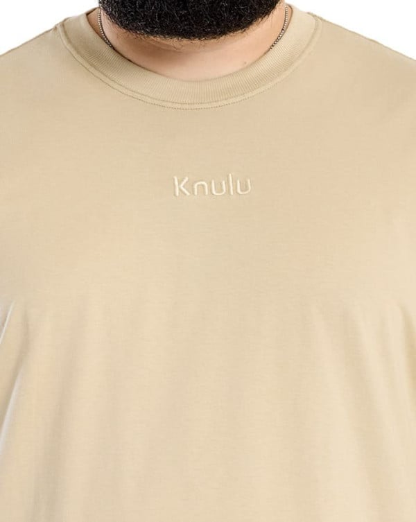 Camiseta Classic Algodão Premium Relief Logo Bege Knulu