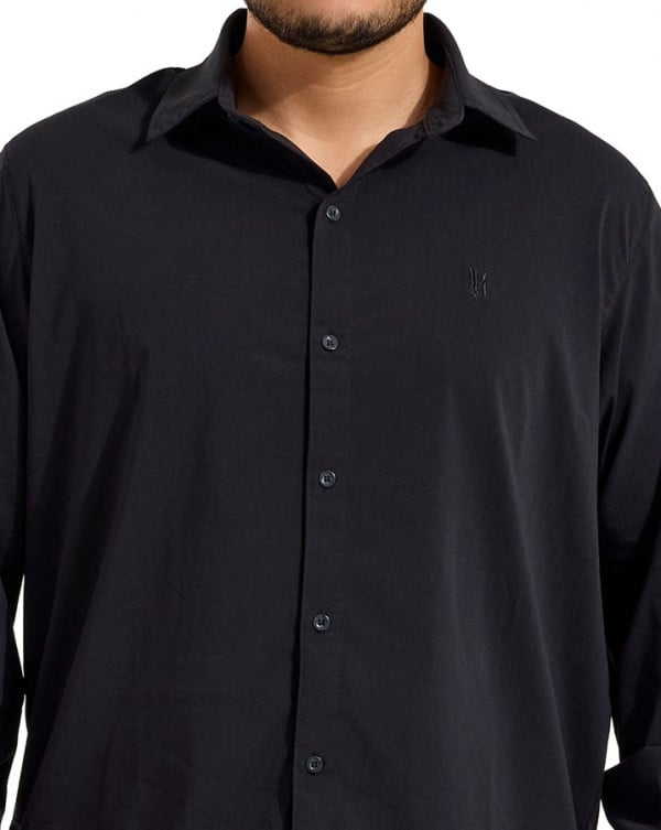  CAMISA SOCIAL MASCULINA HÍBRIDA COMFY TECH UV 50+  E DISFARÇA AMASSADO WORKWEAR PRETO KNULU